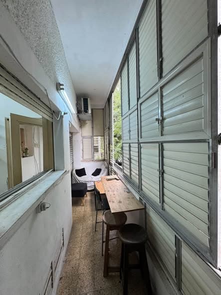 2 room rental in Old North - Photo 2