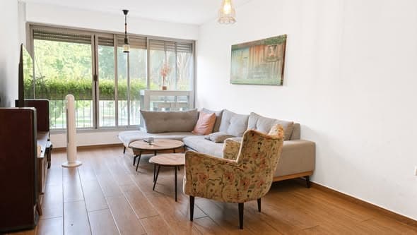 4 room rental in Old North - Photo 1