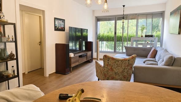 4 room rental in Old North - Photo 2