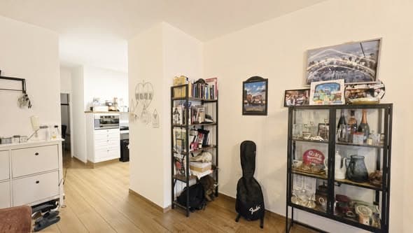 4 room rental in Old North - Photo 3