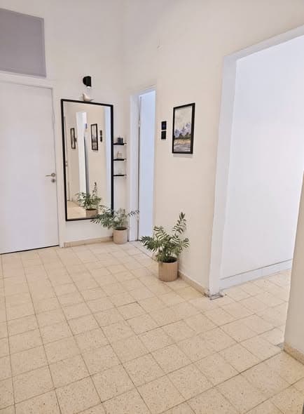 2 room rental in Florentin - Photo 1