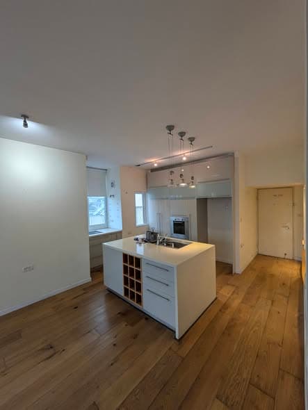 2 room rental in Old North - Photo 1