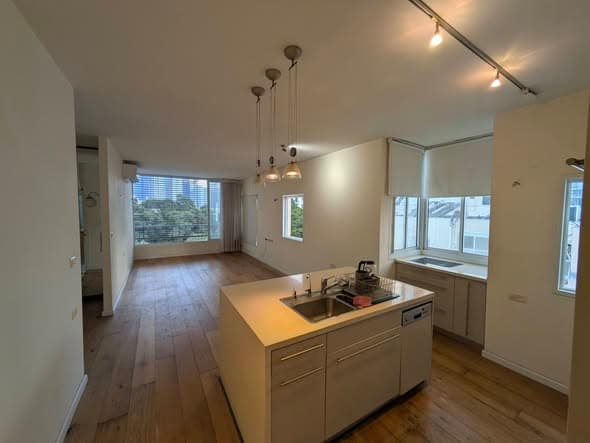 2 room rental in Old North - Photo 2