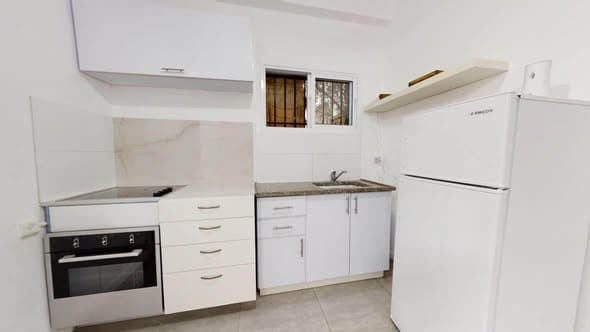 1 room rental in Lev HaIr