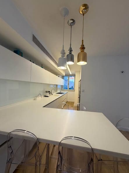 3 room rental in Neve Tzedek