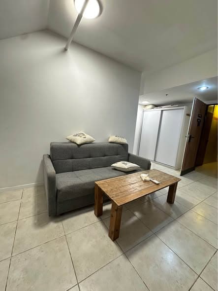 1 room rental in Kerem HaTeimanim