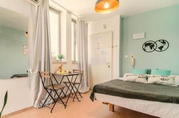 1 room rental in Jaffa