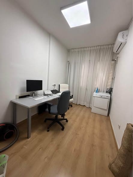 4 room rental in Old North