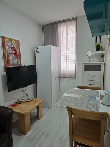 1 room rental in Old North