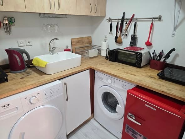 1 room rental in Old North