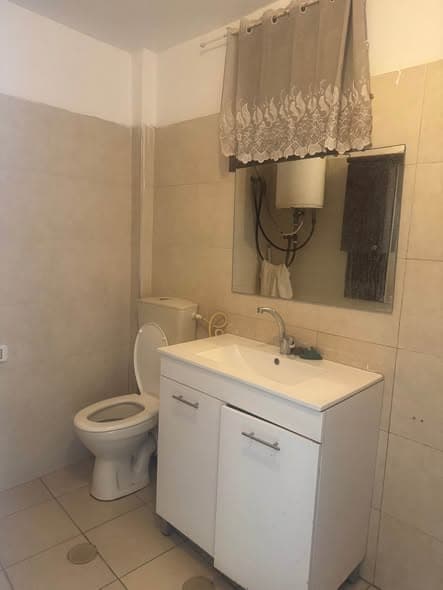 1 room rental in Kerem HaTeimanim