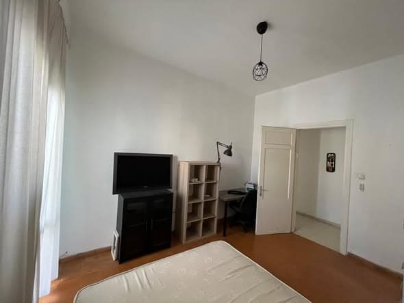 4 room rental in Lev HaIr - Photo 4
