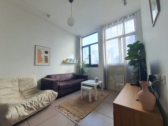2 room rental in Lev HaIr - Photo 2
