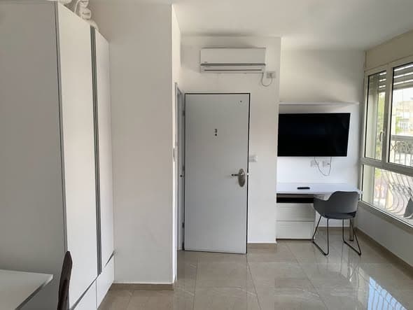 3 room rental in Old North - Photo 3