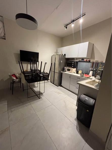1 room rental in Florentin - Photo 3