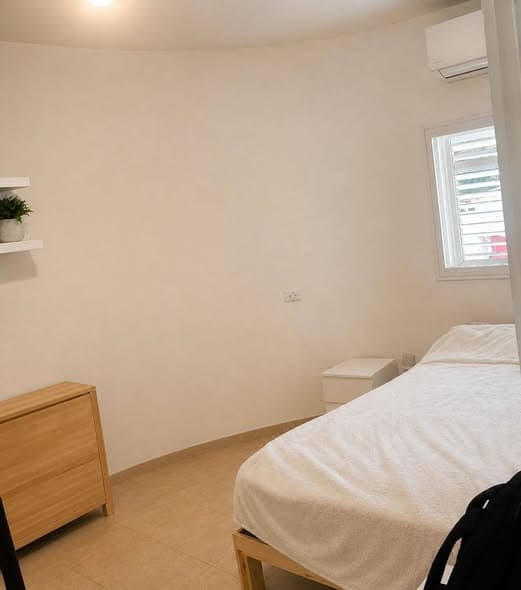 2 room rental in Old North