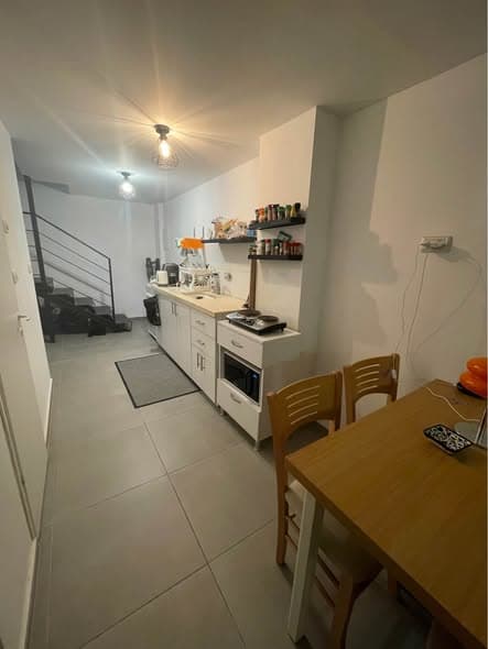 2 room rental in Florentin - Photo 1