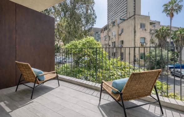 3 room rental in Neve Tzedek