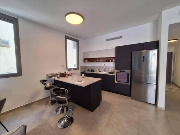 3 room rental in Lev HaIr
