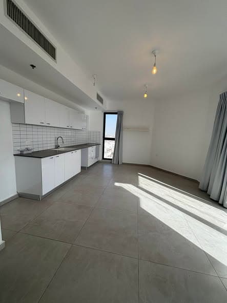 2 room rental in Florentin - Photo 2