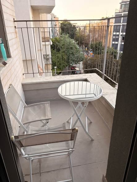 2 room rental in Old North - Photo 4
