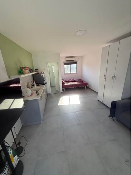  rental in Florentin - Photo 1