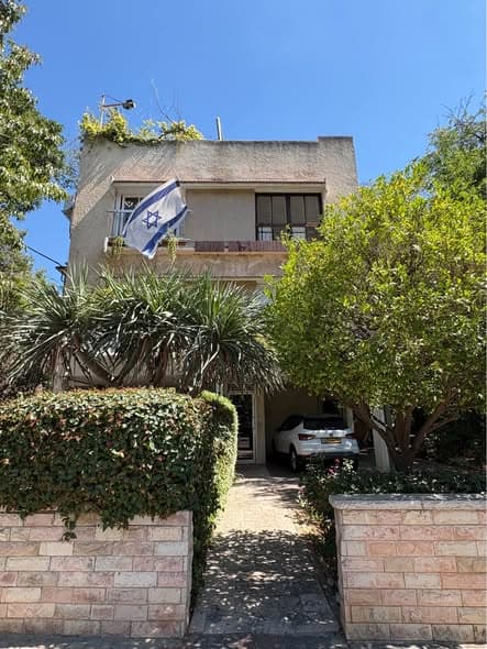 4 room rental in Ramat Aviv - Photo 3