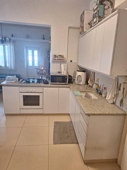 2 room rental in Florentin - Photo 3