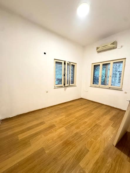 4 room rental in Lev HaIr