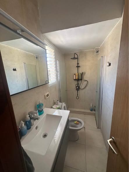  rental in Florentin - Photo 4