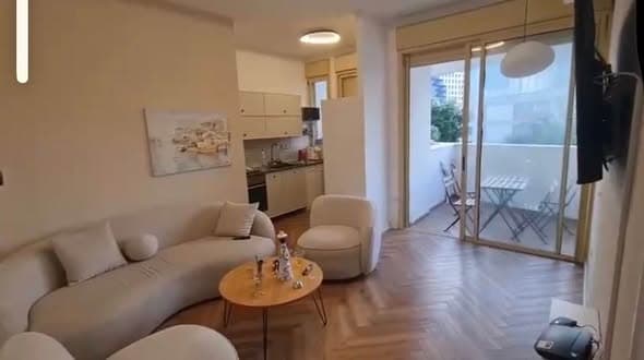 3 room rental in Old North - Photo 2
