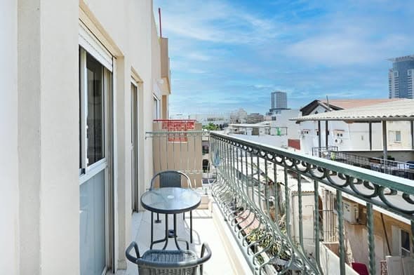 4 room rental in Kerem HaTeimanim