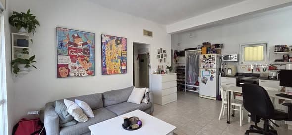 2 room rental in Old North - Photo 1