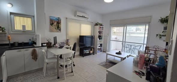 2 room rental in Old North - Photo 2