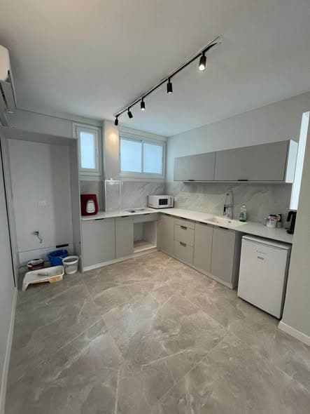 4 room rental in Lev HaIr - Photo 1