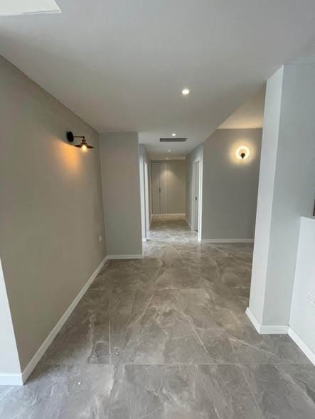 4 room rental in Lev HaIr - Photo 2