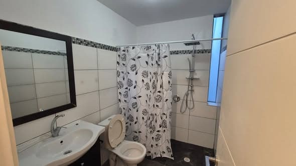 3 room rental in Old North - Photo 3