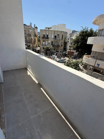 3 room rental in Lev HaIr - Photo 3