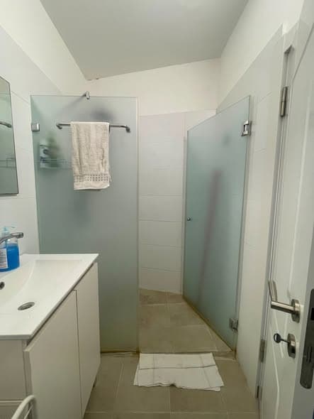 2 room rental in Florentin - Photo 1