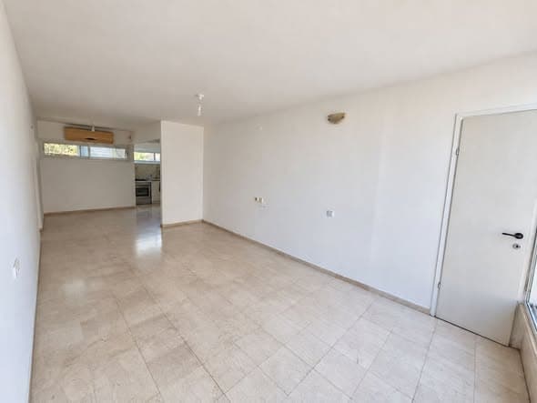 3 room rental in Jaffa - Photo 2