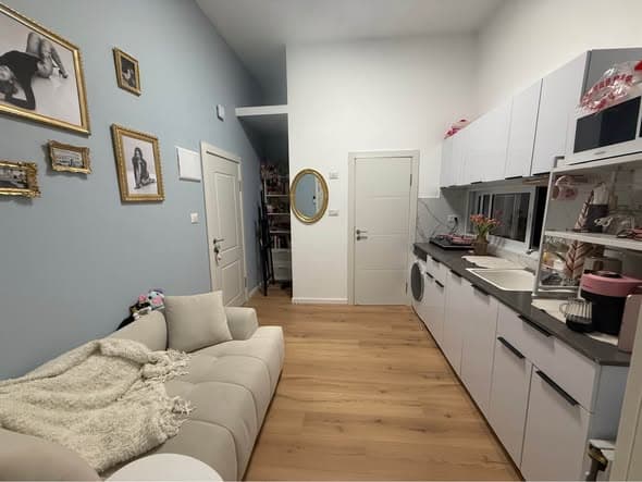 2 room rental in Florentin - Photo 3