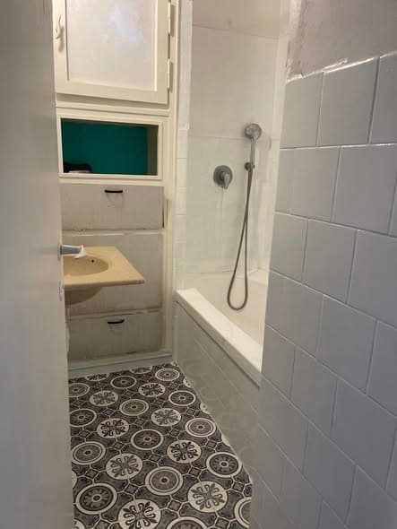 4 room rental in Old North