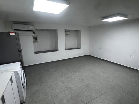  rental in Florentin - Photo 3