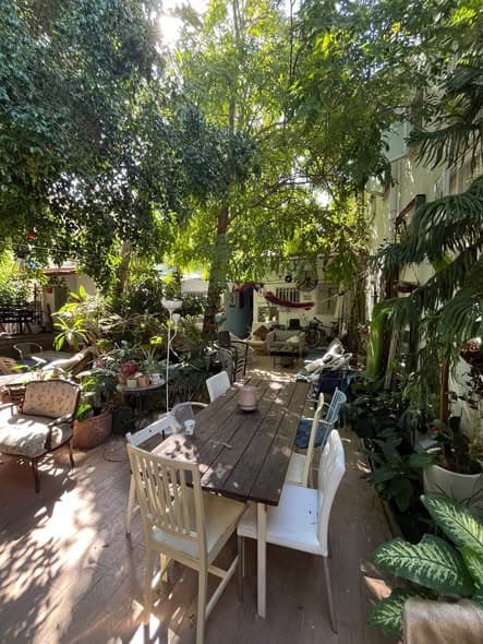  room rental in Neve Tzedek
