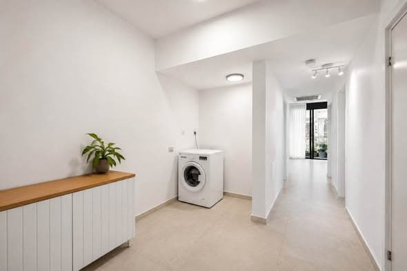 3 room rental in Lev HaIr