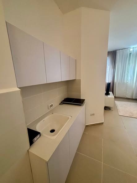 2 room rental in Lev HaIr - Photo 4