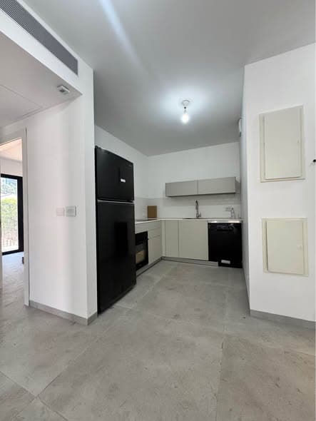 3 room rental in Neve Tzedek - Photo 3