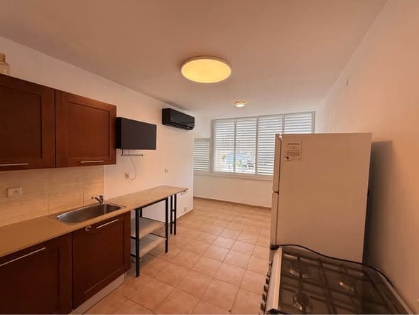 2 room rental in Old North - Photo 1