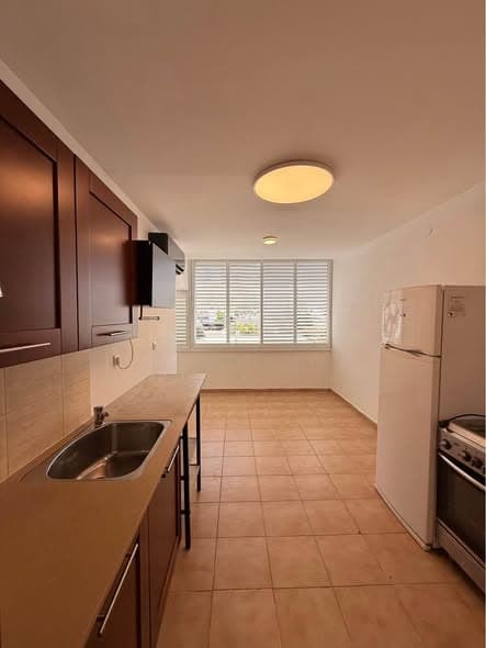 2 room rental in Old North - Photo 2