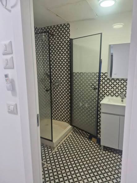 2 room rental in Florentin - Photo 3